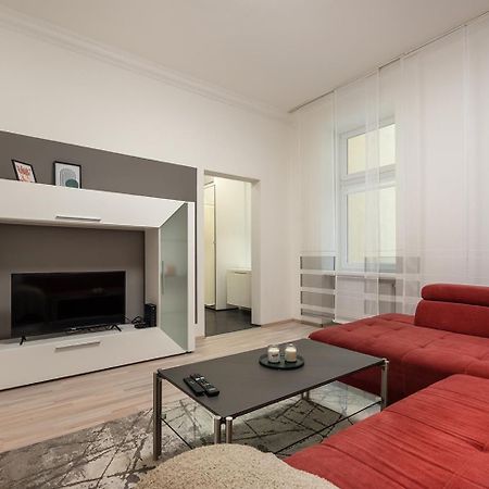 Neu, Renoviert Und Ruhig, 20 Minuten Ins Zentrum Wien Ngoại thất bức ảnh